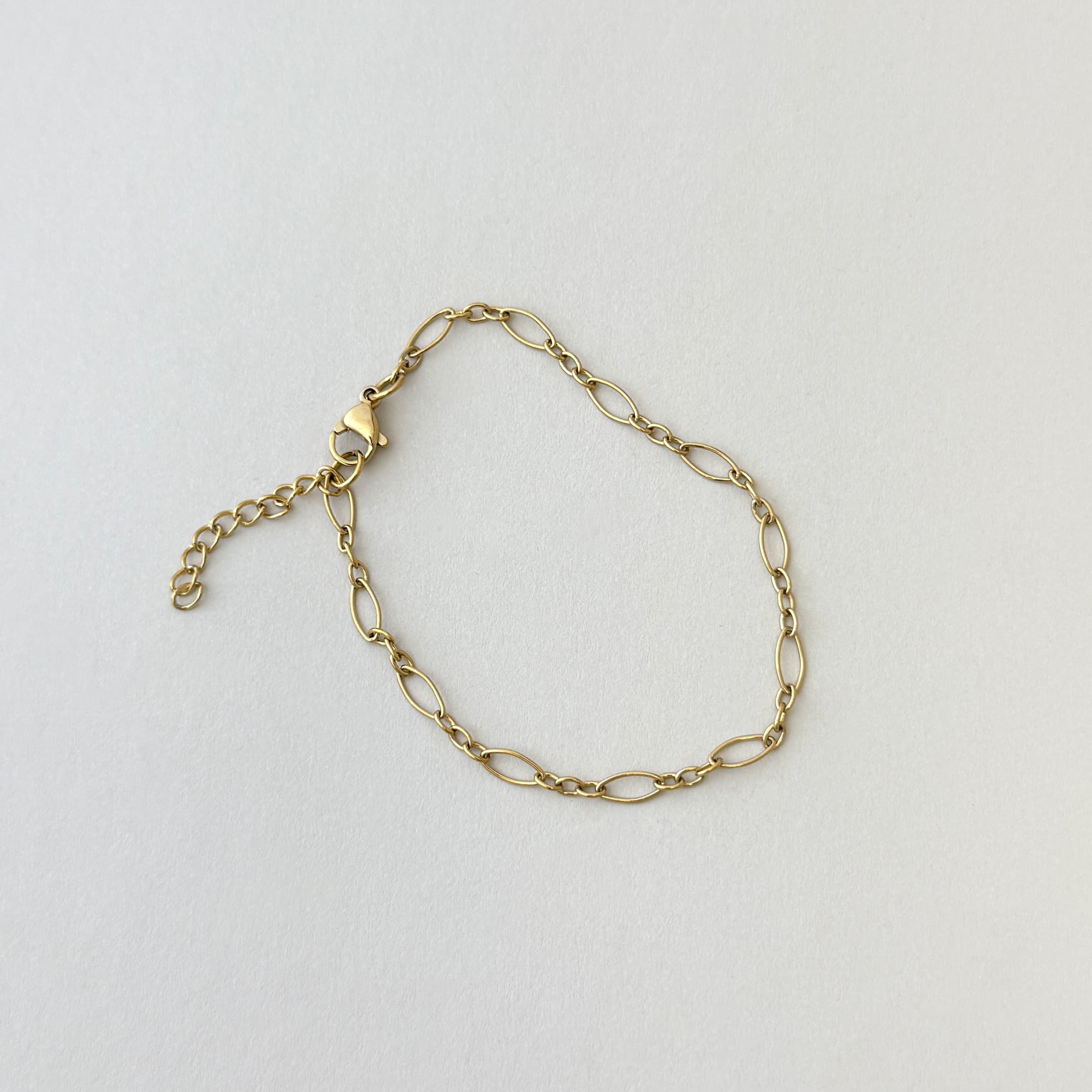 Oval Link Chain Bracelet