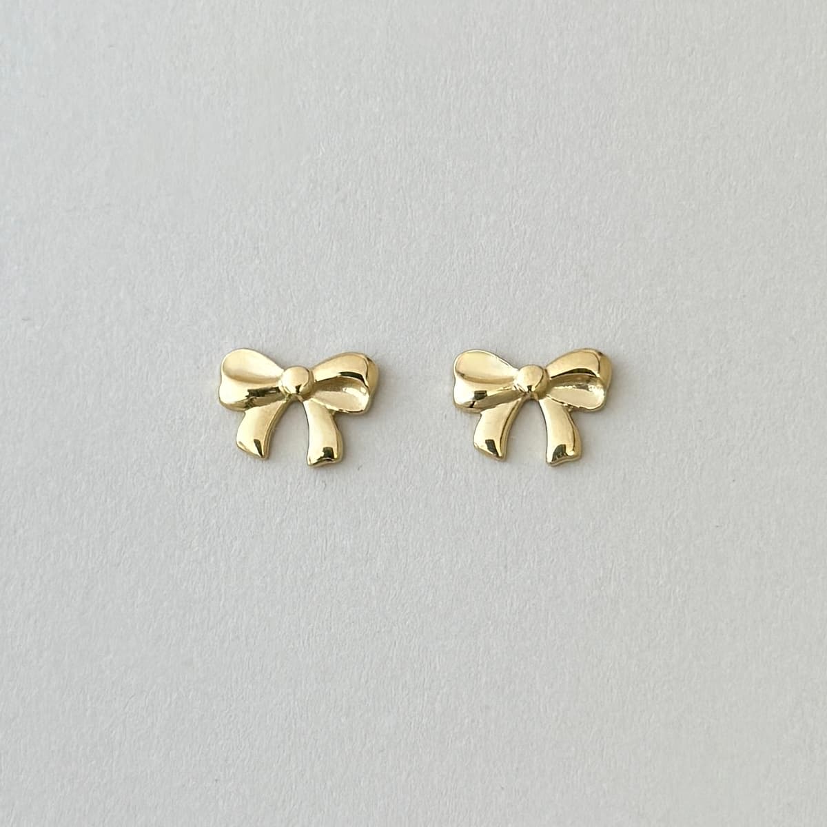 Petite Bow Studs