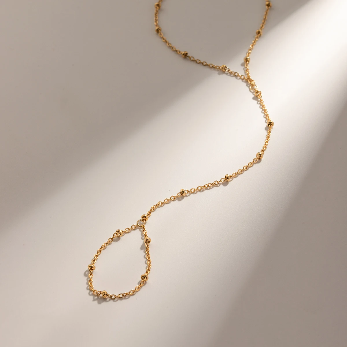 Dainty Hand Gold Chain