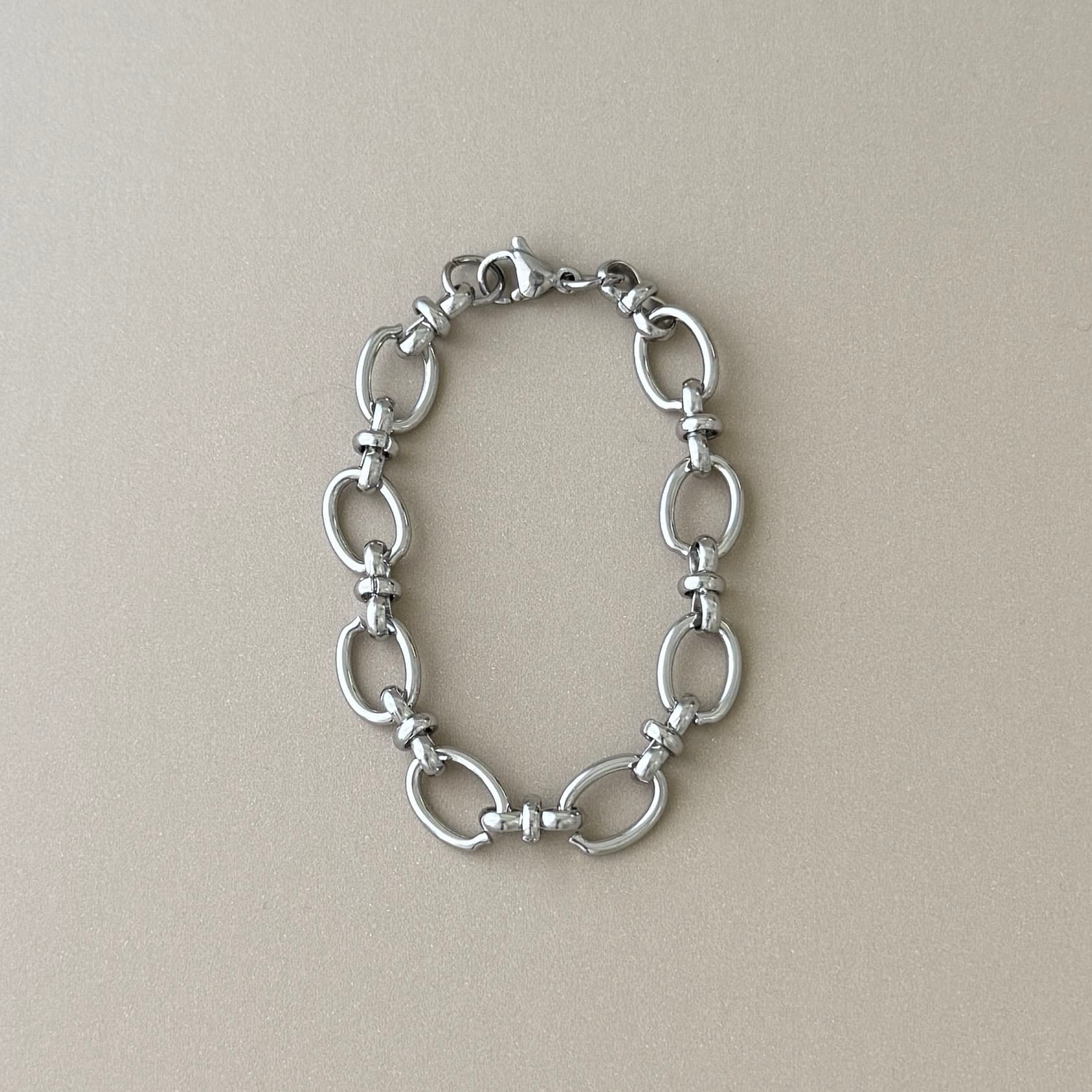 Oval Link Chain Bracelet
