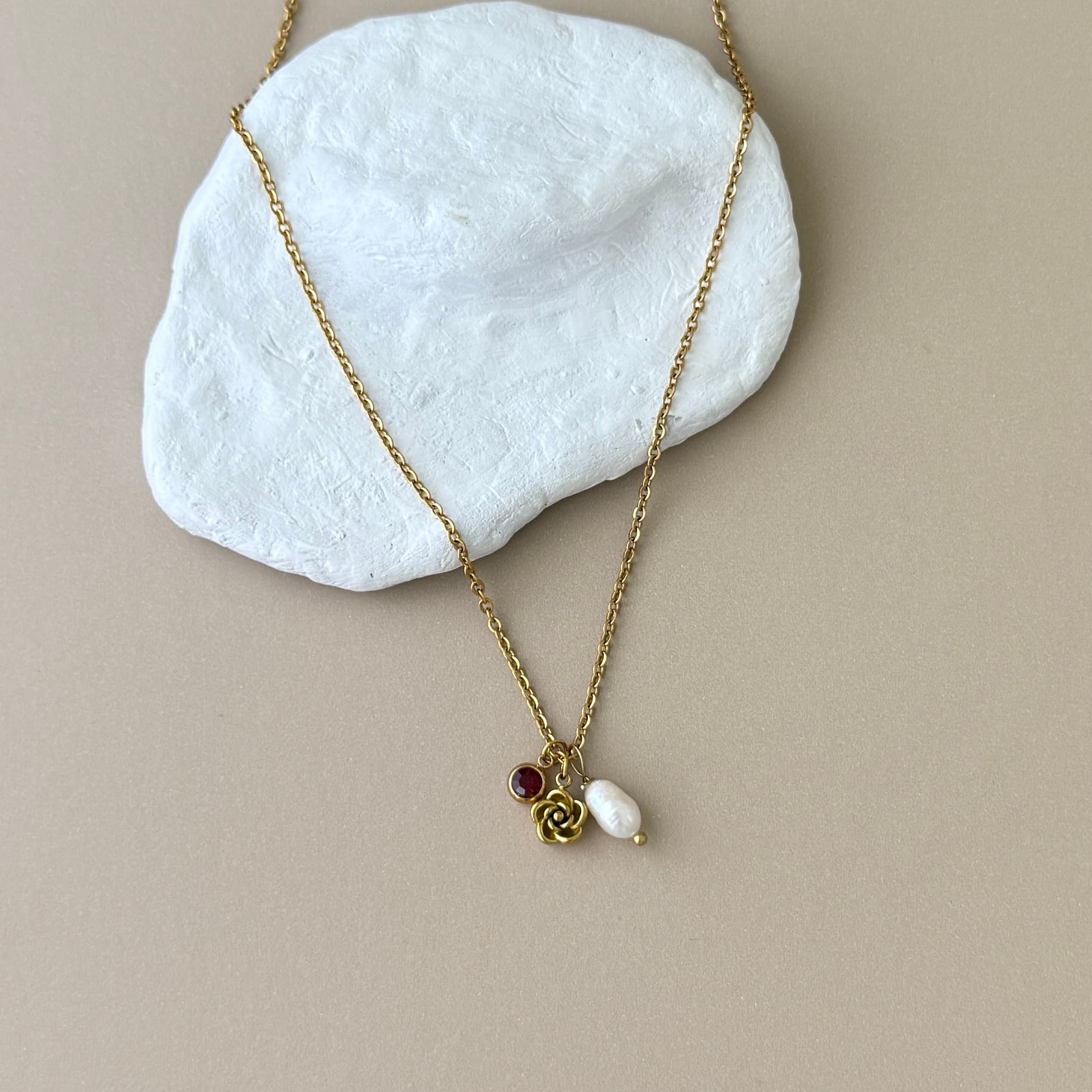 Rose Radiance Necklace