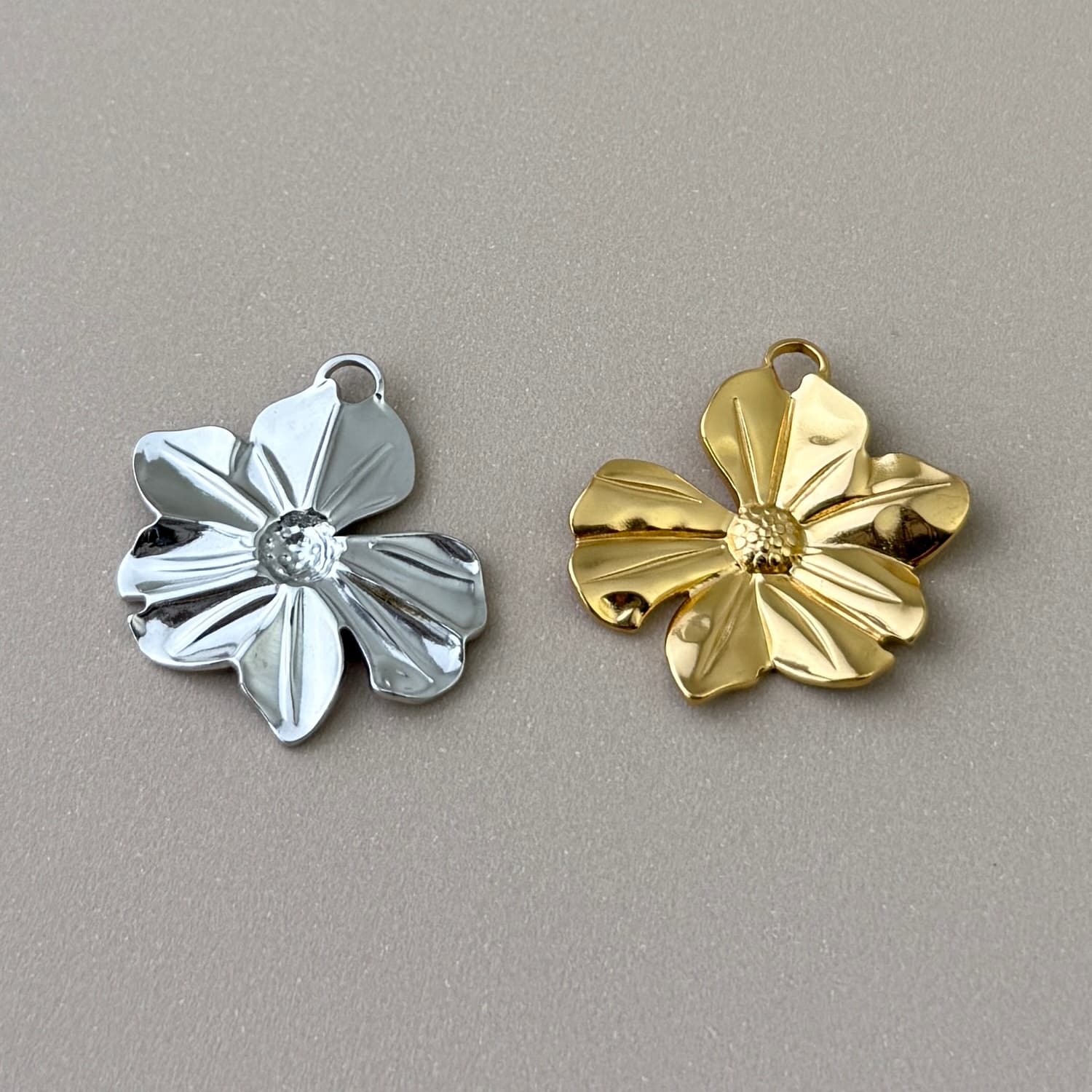Blooming Flower Charm