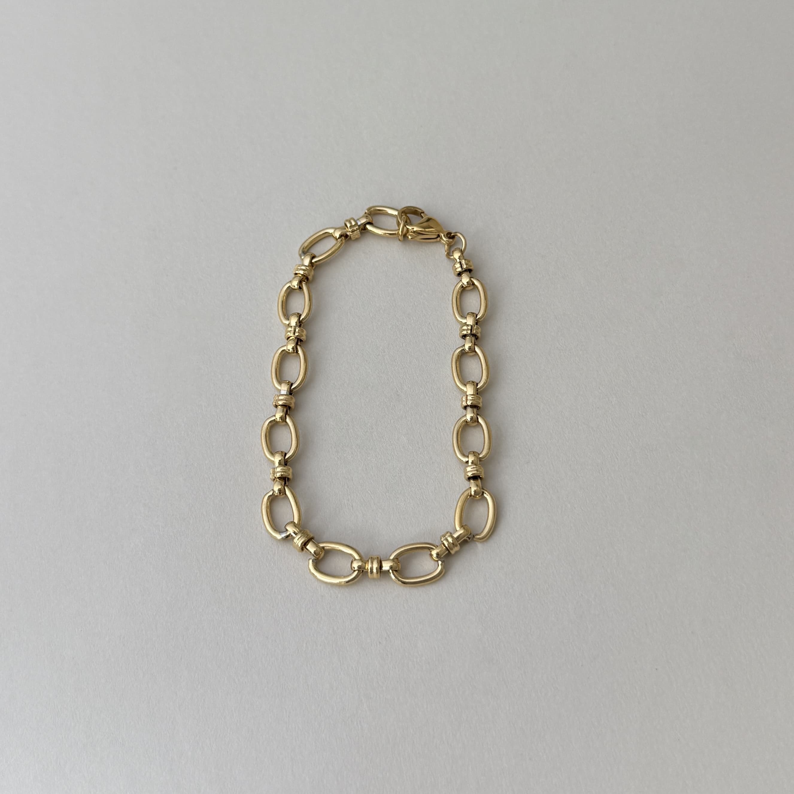 Oval Link Chain Bracelet