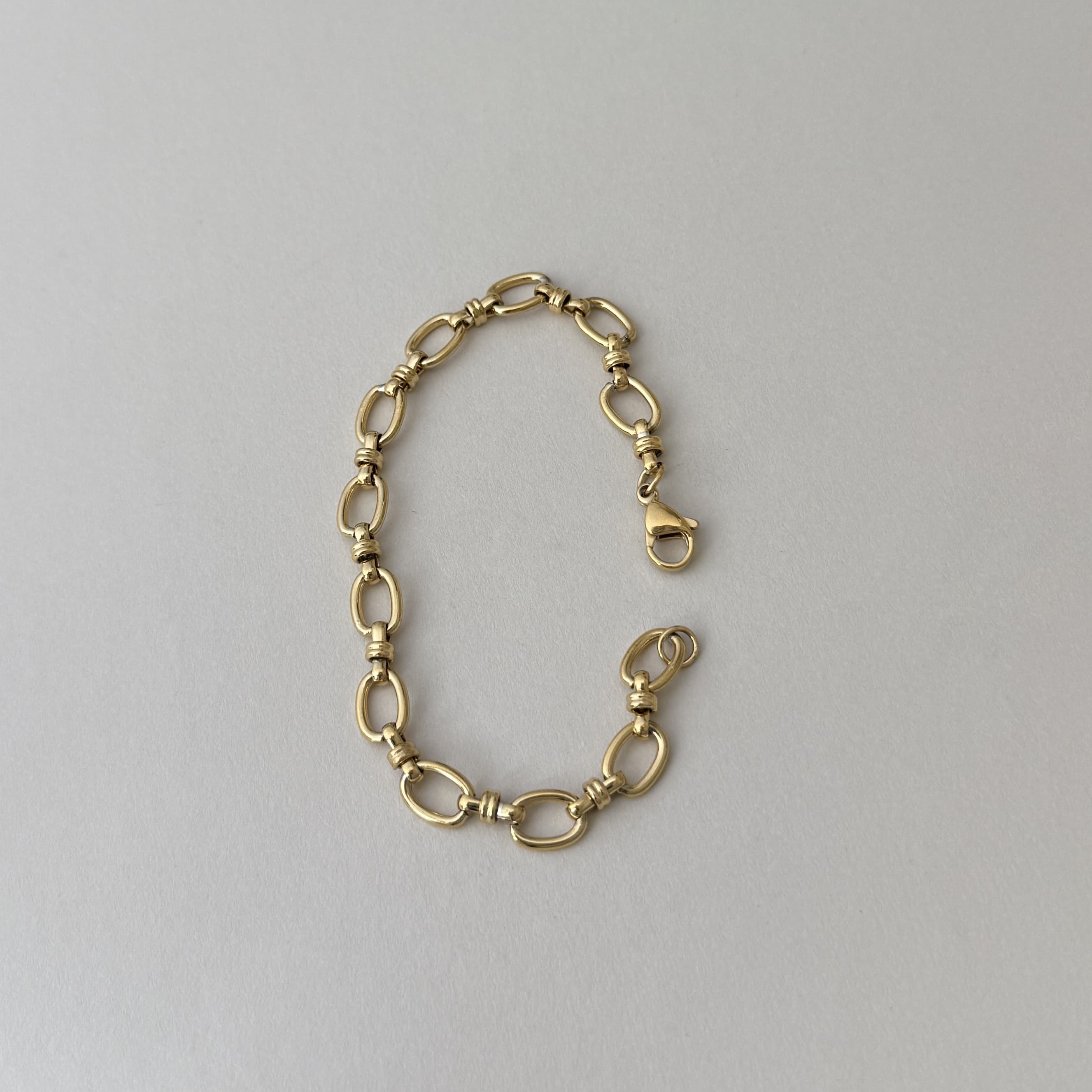 Oval Link Chain Bracelet