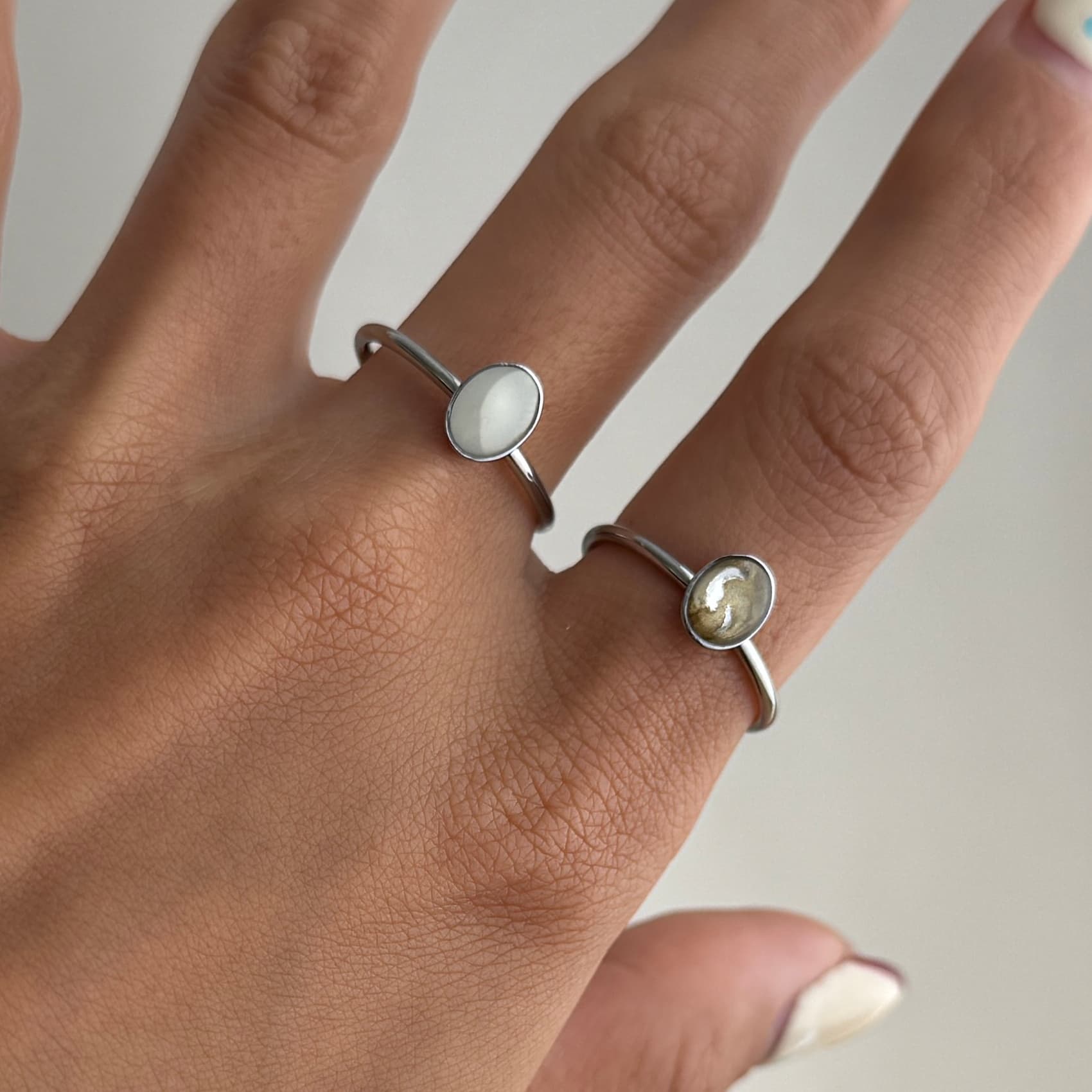 Petite Oval Adjustable Ring