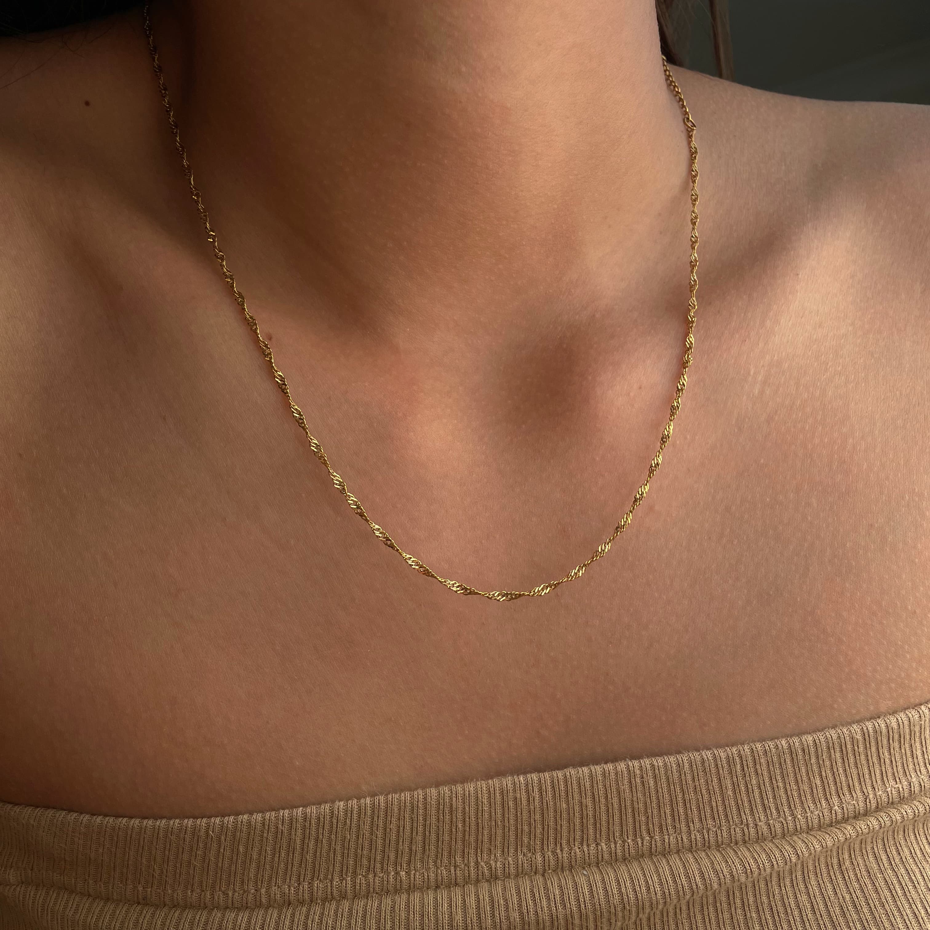Dainty Twist Chain Necklace