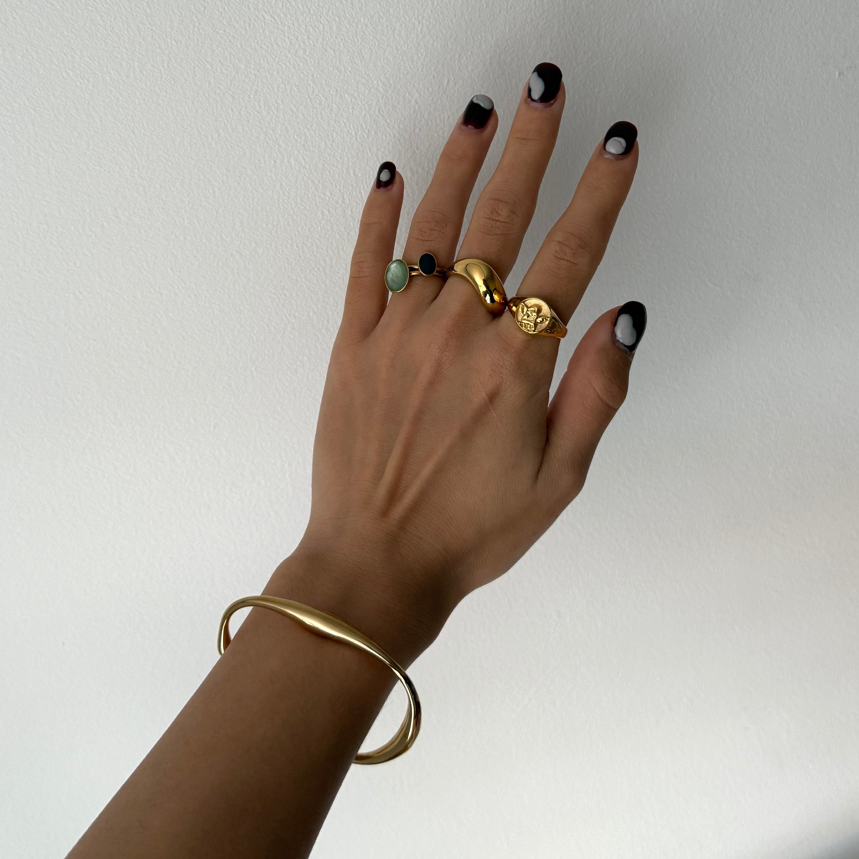 Sleek Wave Cuff