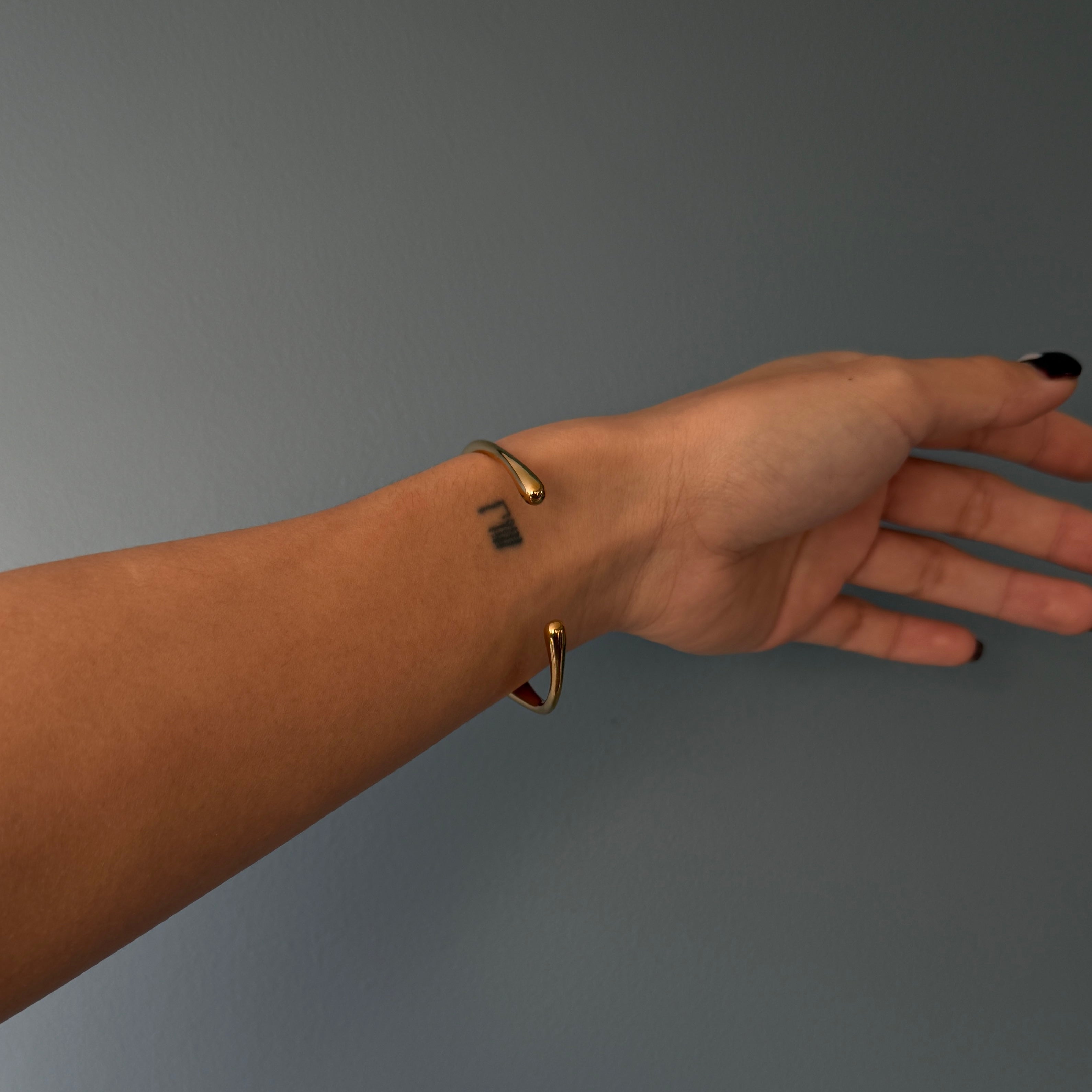 Sleek Wave Cuff