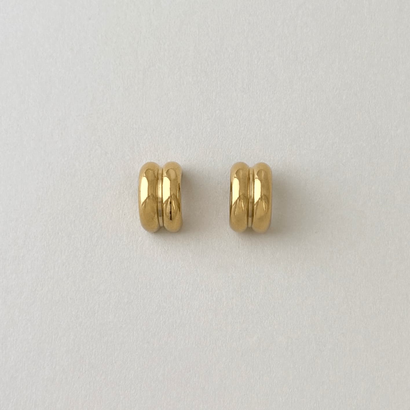 Twin Arc Studs