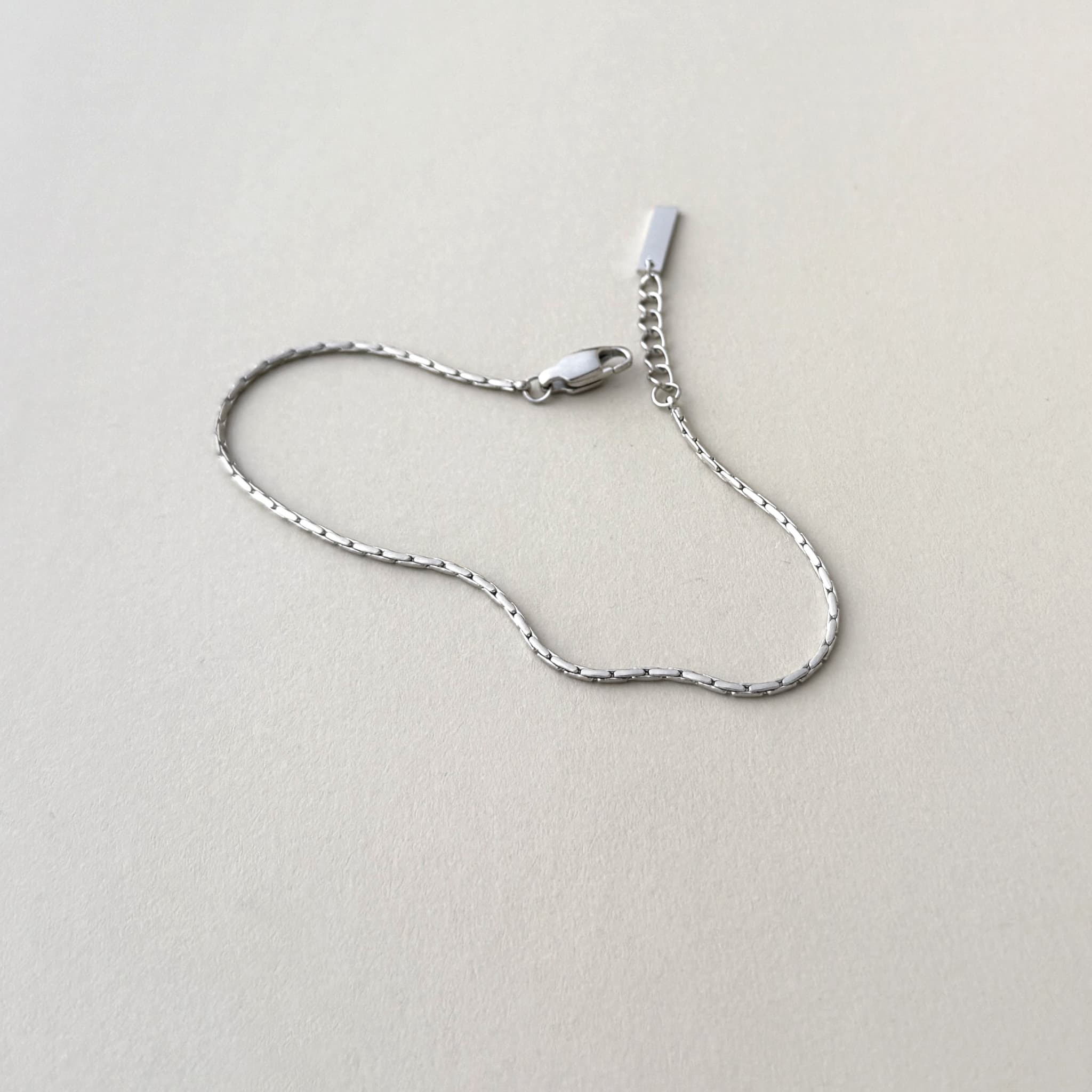 Delicate Box Chain Bracelet