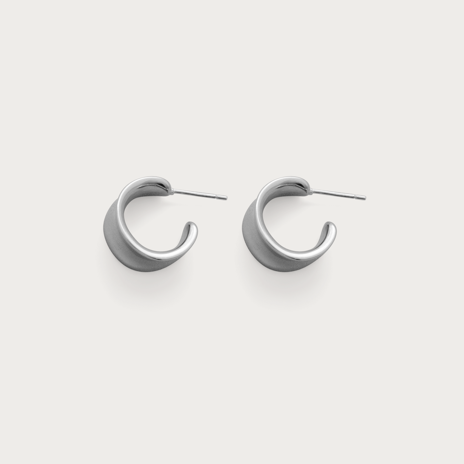 Curve Studs