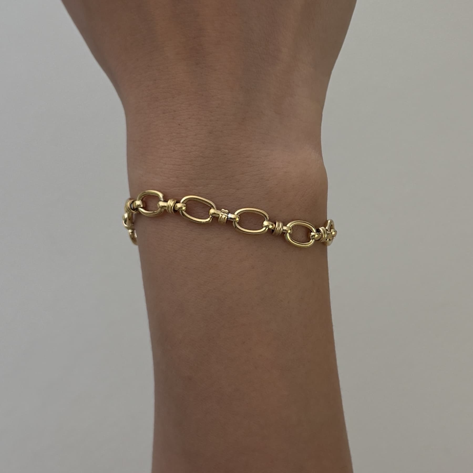 Oval Link Chain Bracelet