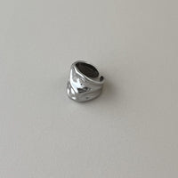 Fluid Wave Ring