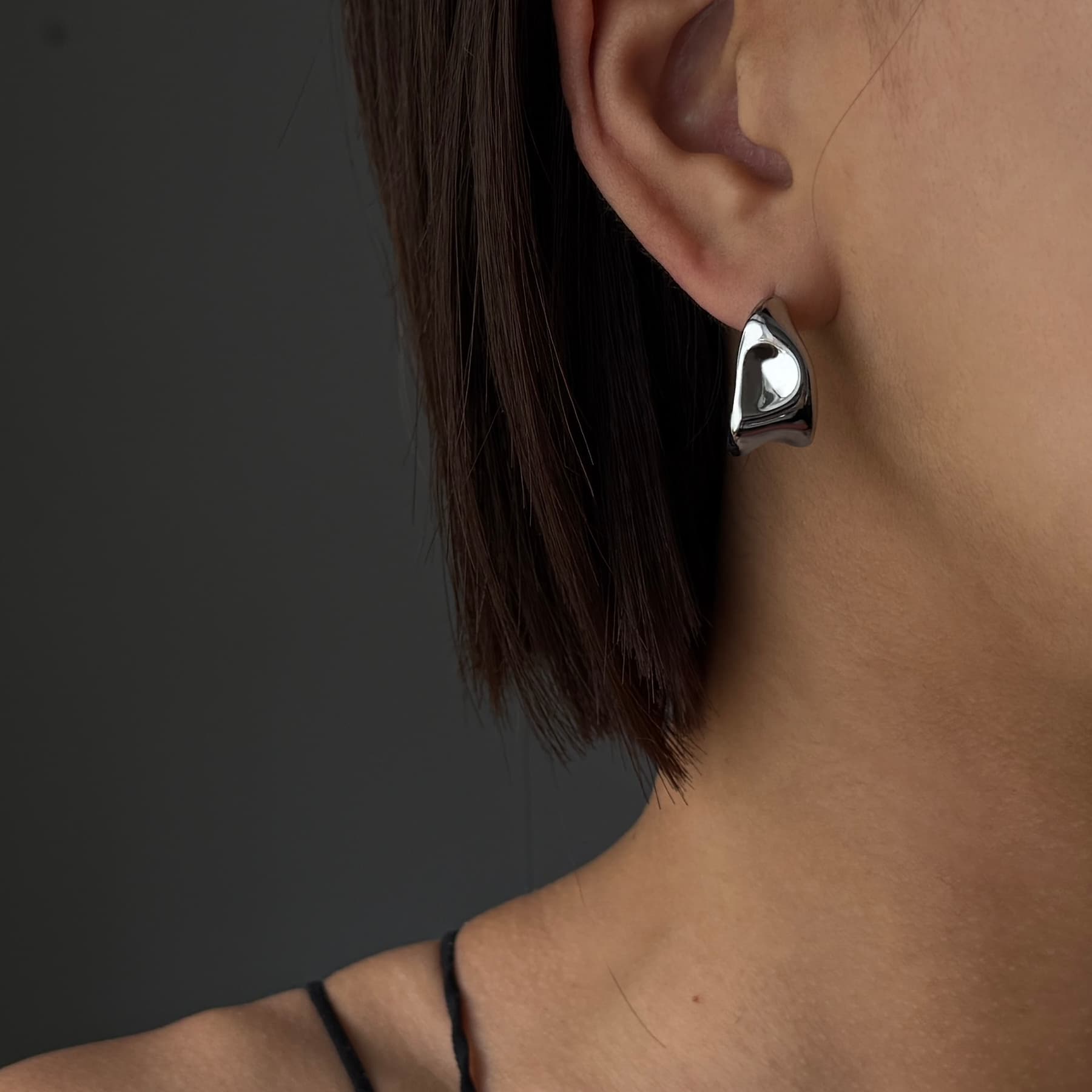 Flowing Form Studs