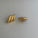 Vintage Wing Studs