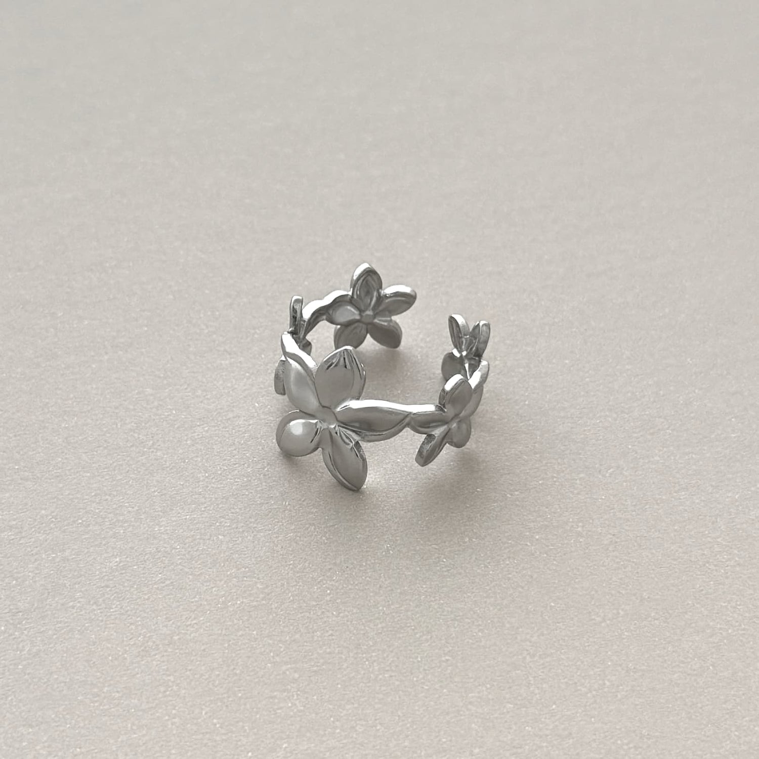 Flora Wrap Ring