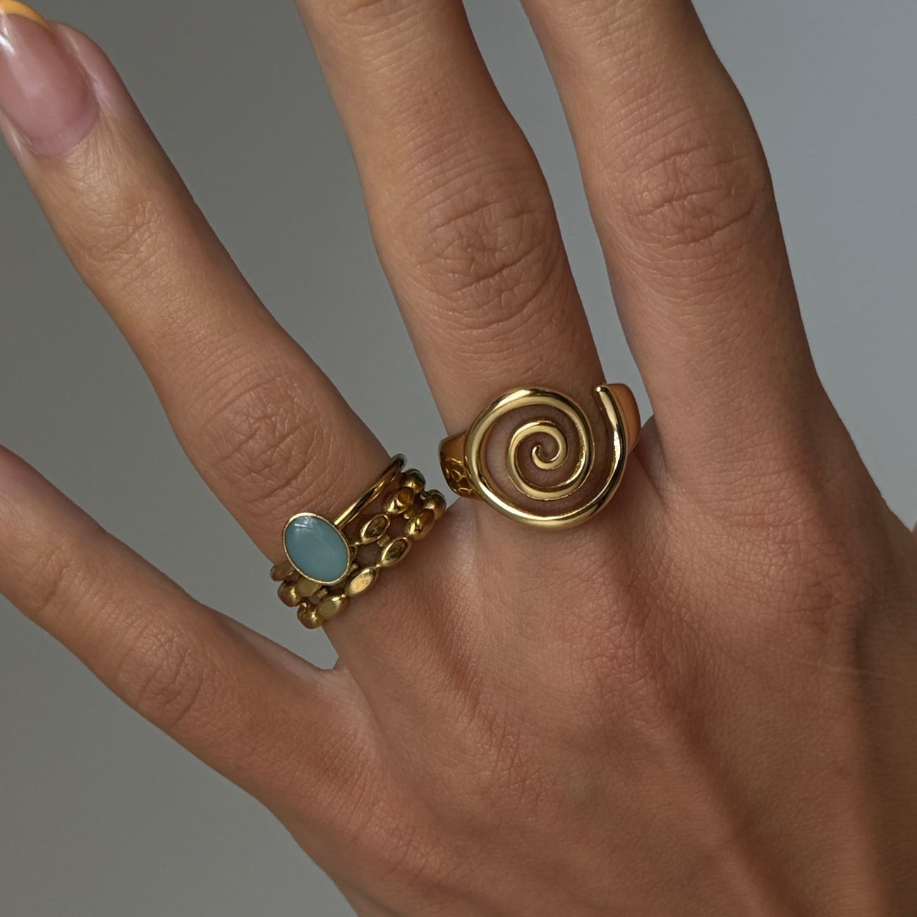 Spiral Wave Ring