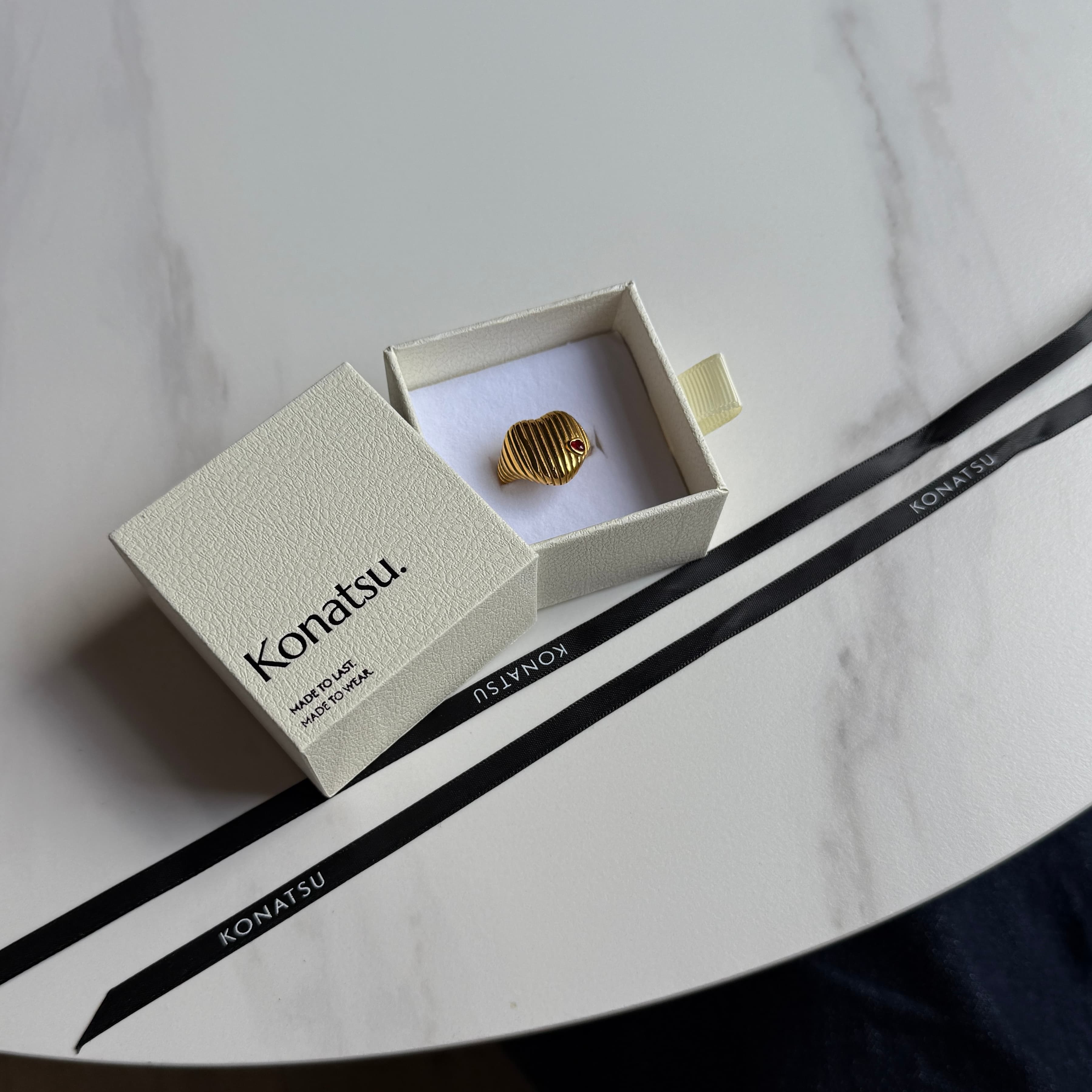 Konatsu Jewellery Gift Box