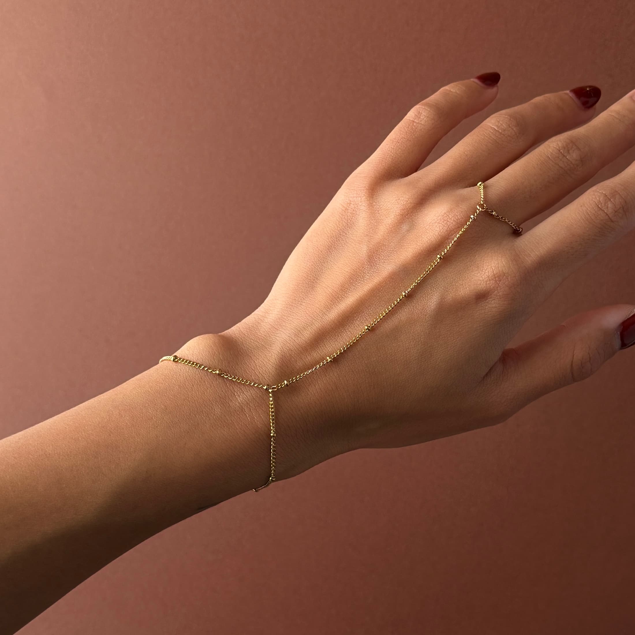 Dainty Hand Gold Chain