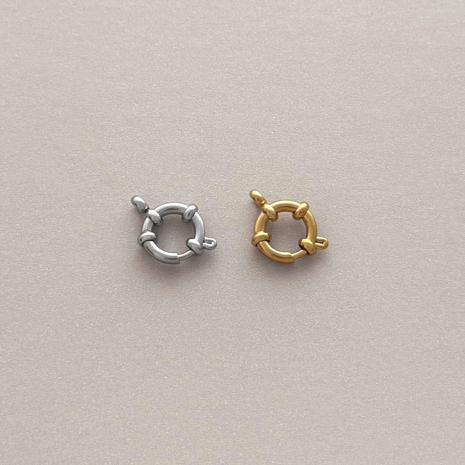 Clasp Connector