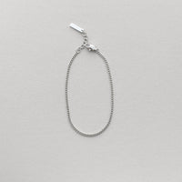 Sleek Curb Chain Bracelet
