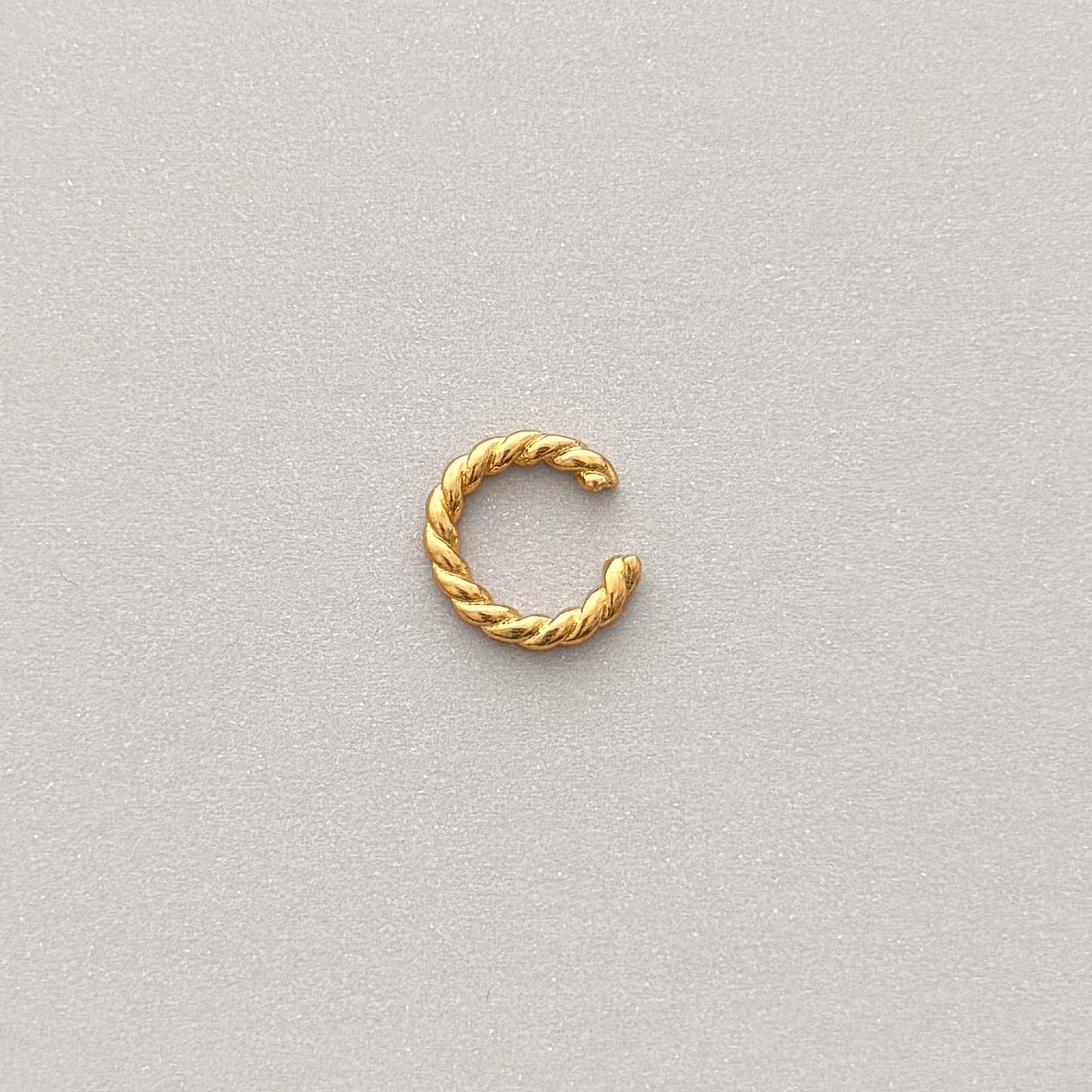 Twist Ear Cuff