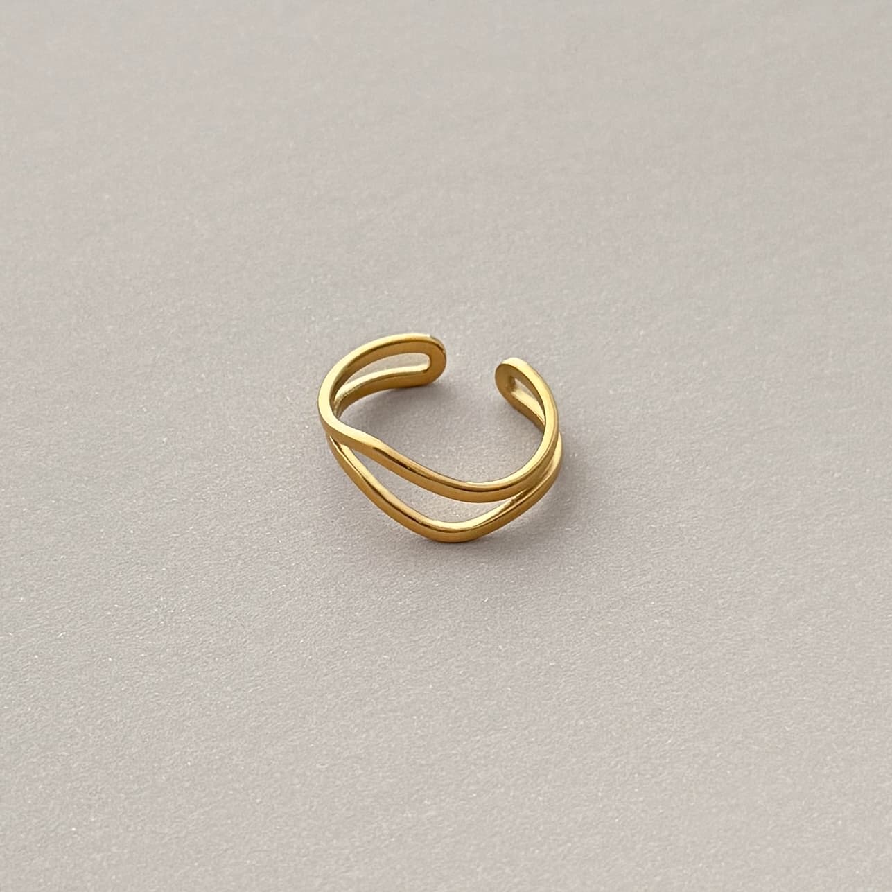 Twin Wave Ring