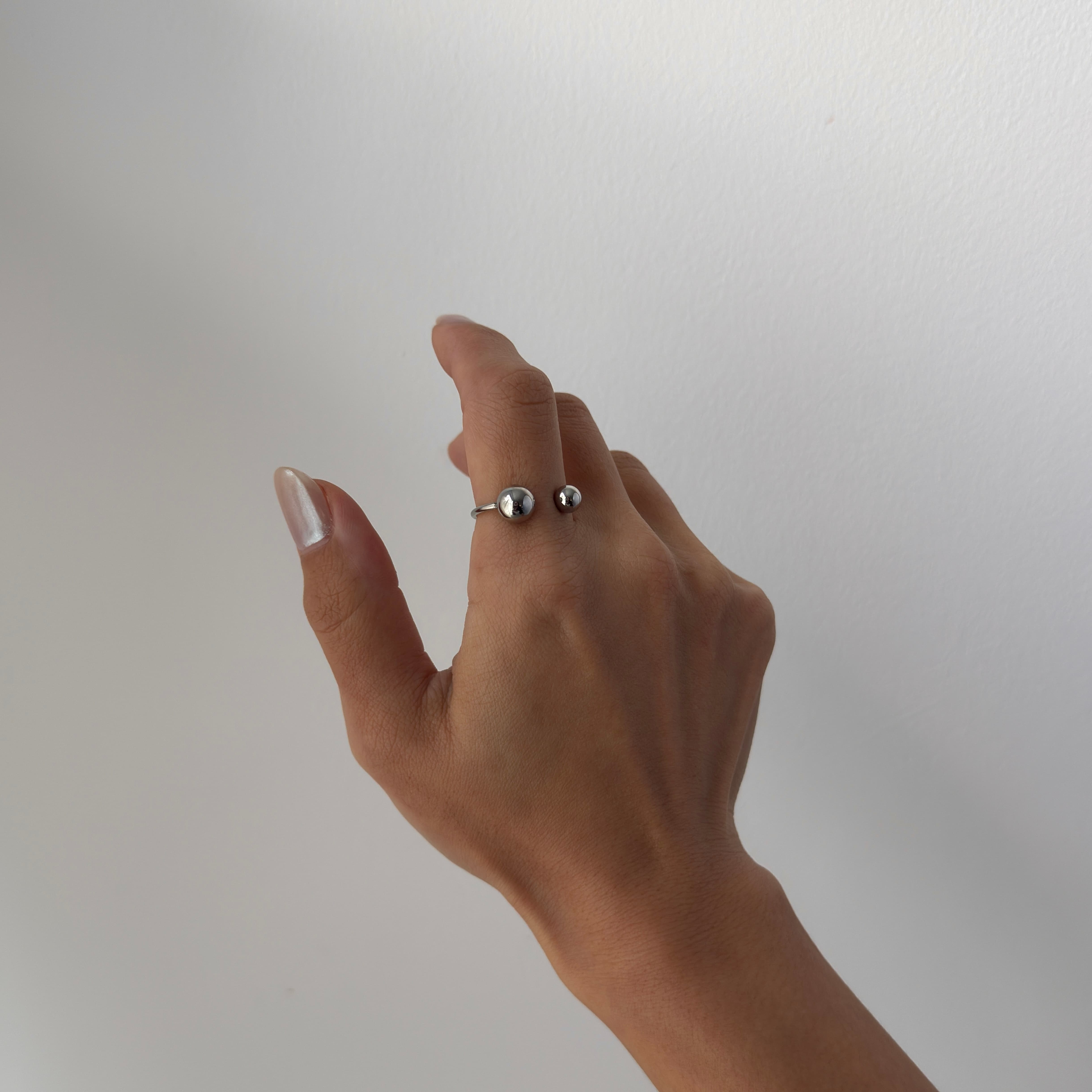 Twin Ball Open Ring