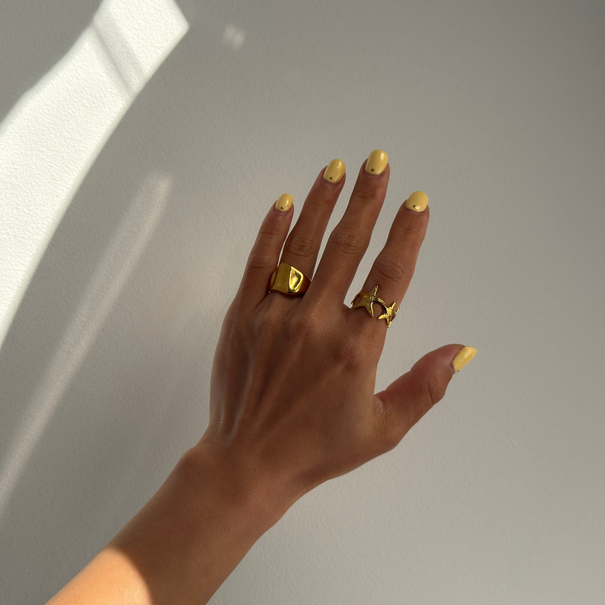 Bold Signet Ring