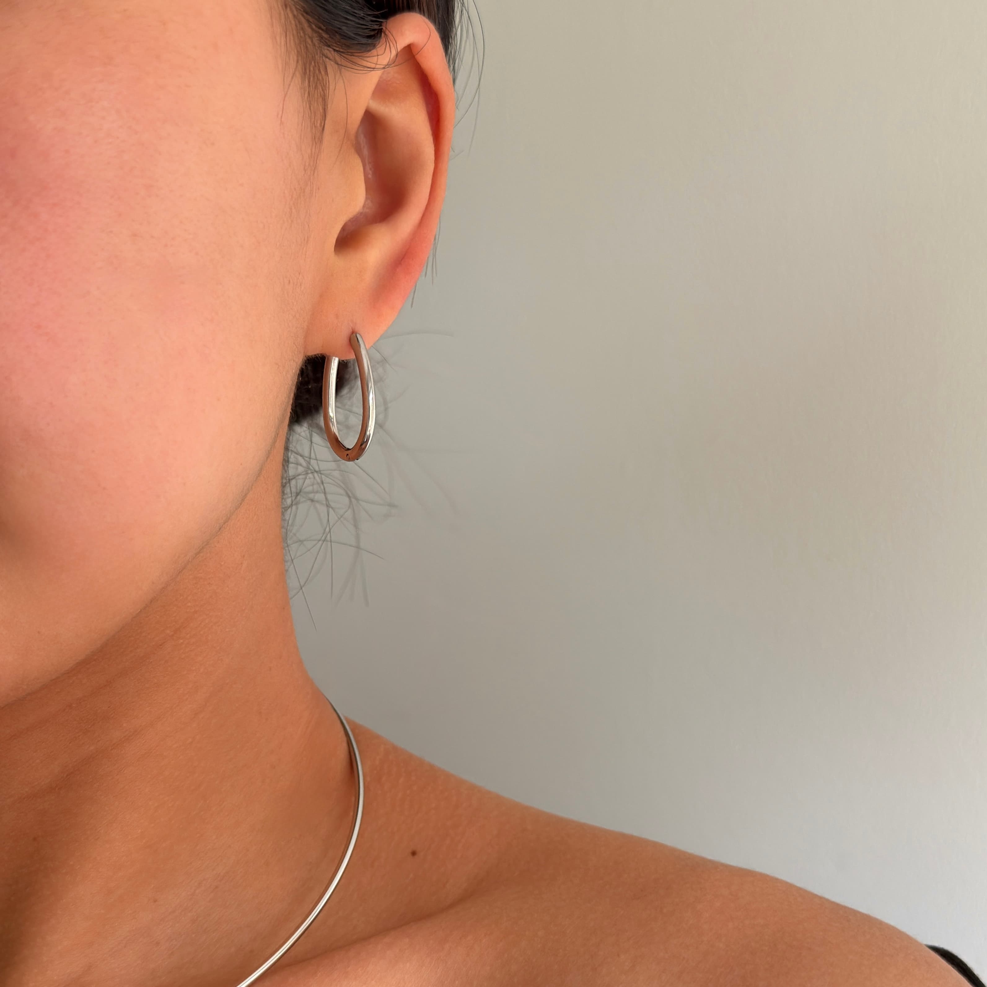Oval Hoops