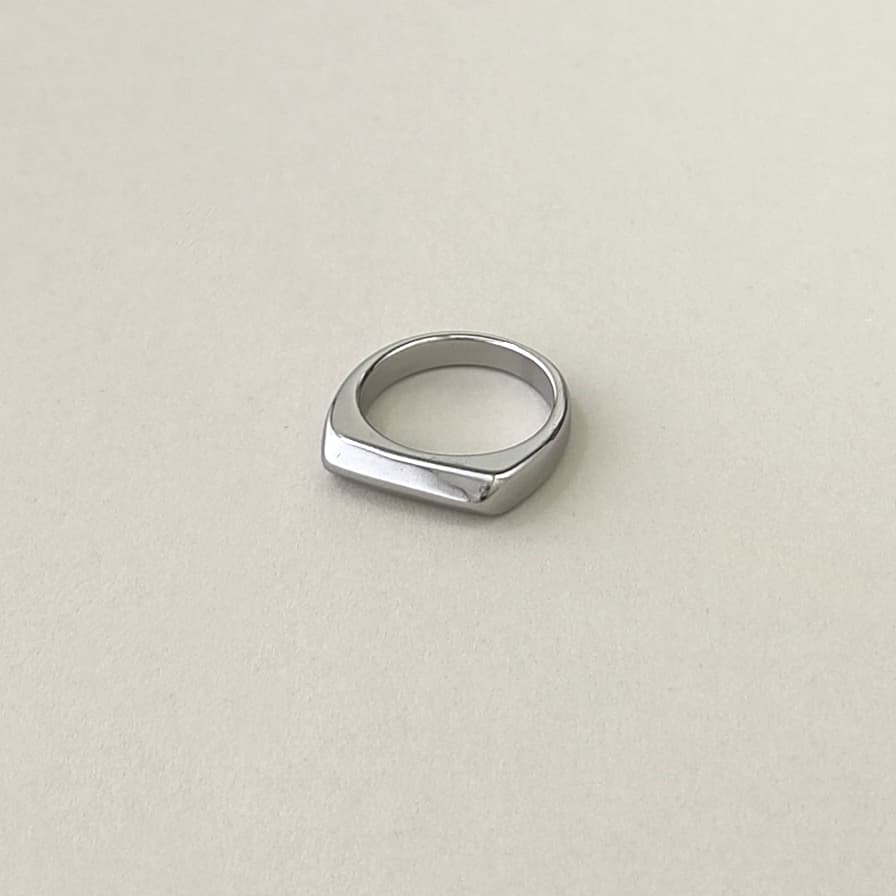 Flat Signet Ring